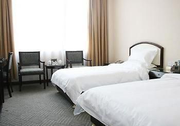 Qingdao Mingshen Hotel Chengyang Екстериор снимка